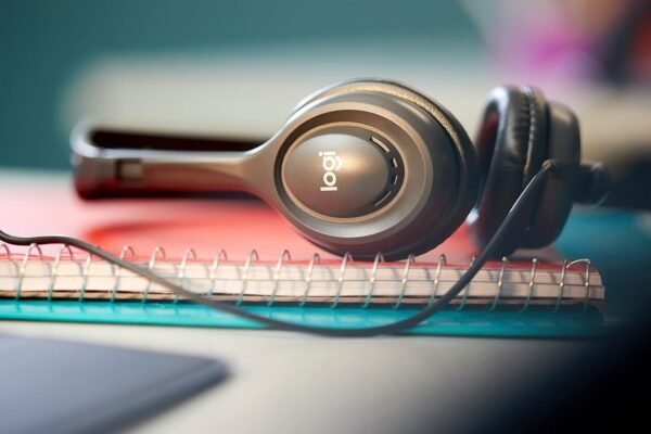 71png9rD1L._AC_SL1500_ Logitech H111 Stereo Headset review versatile and affordable choice for clear audio